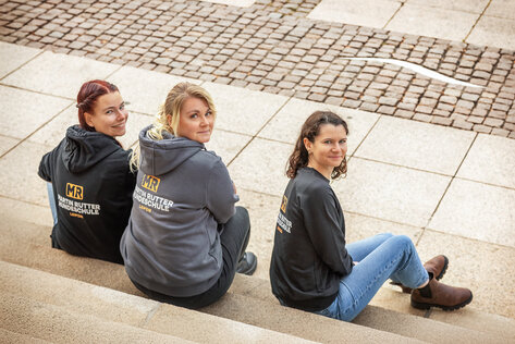 Trainerteam Leipzig Martin Rütter Hundeschule Leipzig – Trainerteam Caro, Malena, Emilia