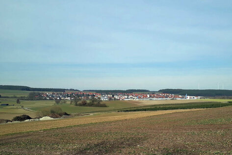 Ein Blick auf das Dorf Wachenroth.